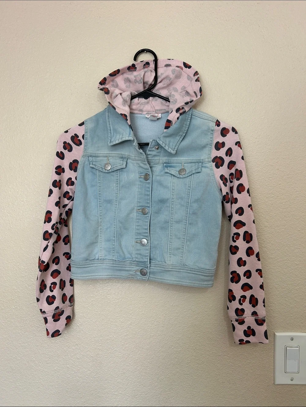 Cat & Jack Light Wash Denim Vest with Pink Leopard Hoodie Sleeves